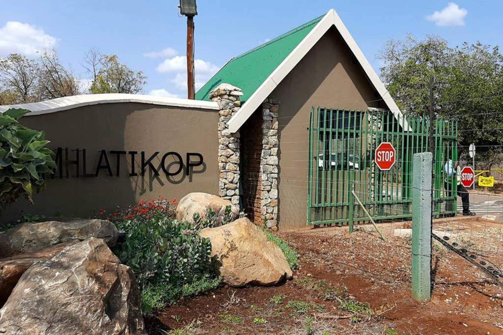 Kruger Southern Cross Malalane Exteriör bild