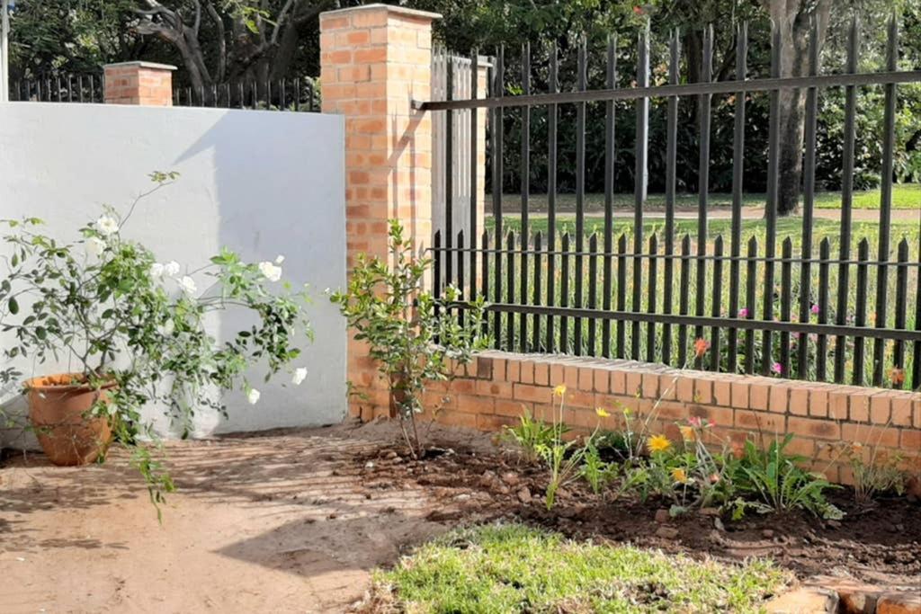 Kruger Southern Cross Malalane Exteriör bild