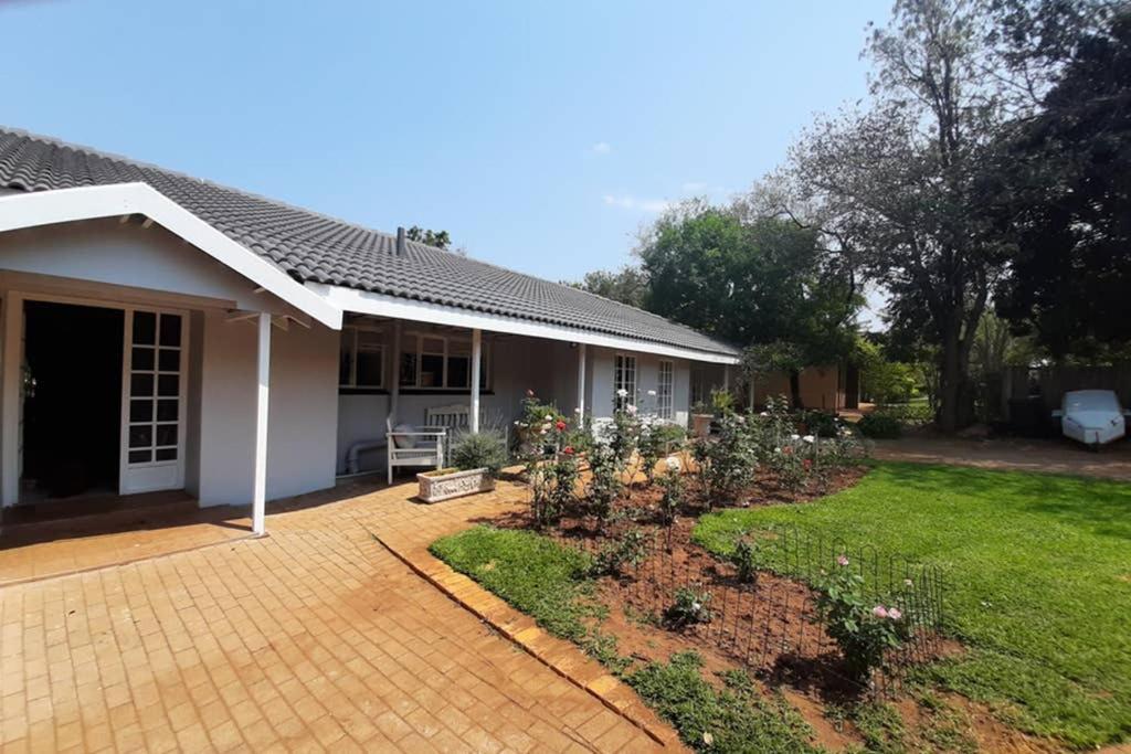 Kruger Southern Cross Malalane Exteriör bild